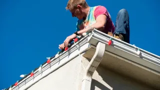 Essential Questions to Ask a Professional Christmas Lights Installer