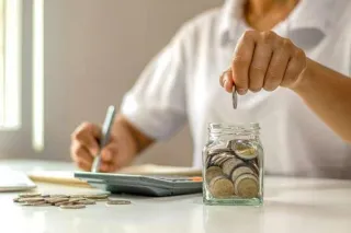 Cost Efficiency Unveiled: How a Fractional CFO Saves You Money