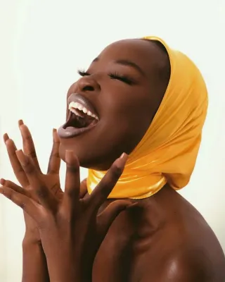 5 Daily Habits to Boost Your Confidence and Embrace Your Power