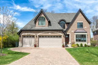 Struggling To Sell Your House? Read This.