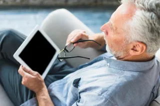 The Role of Technology in Memory Care: Tools and Solutions
