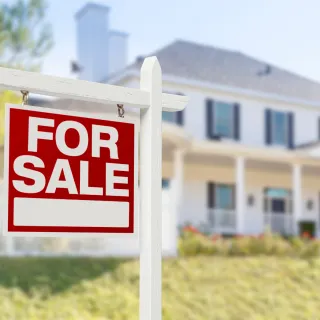 Is It Time to Sell Your Home? Exploring Options Beyond the Traditional Realtor Route