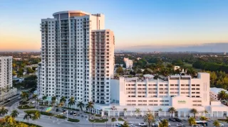 ¡Invierte en Circ Residences  Lujo y Crecimiento en Florida!