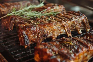 Local BBQ Las Vegas Can’t Get Enough Of – Blvd Bar BQ & Wings Brings the Flavor