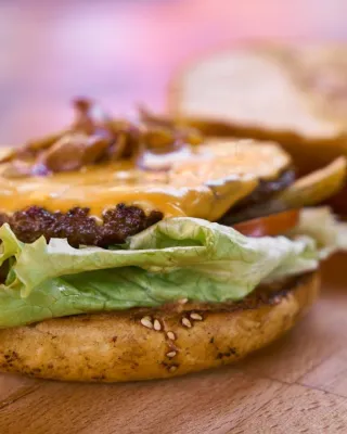 How to Host the Perfect Backyard BBQ: Tips from the Pros at Blvd Bar BQ & Wings