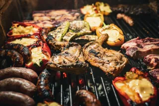 Top BBQ Trends for 2024: What You’ll Be Eating This Year at Blvd Bar BQ & Wings