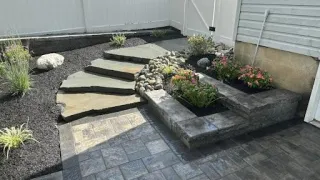 How To Lay Patio Pavers?