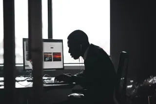 Outsourcing Mastery: Leverage Virtual Assistants to Optimize Time Management
