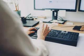Top Outsourcing Tips for Busy Business Coaches