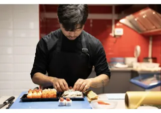 ROI: 43% - Craving a Saucy Venture? Discover the Marriage of Profitability and Gastronomy in This Asian Restaurant for $350,000!