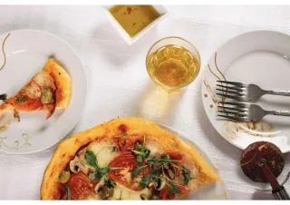 ROI: 83% - Seeking a Green Card? Invest Profitably in This Italian Restaurant for $300,000!
