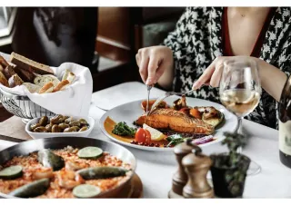 ROI: 62% - Why Pass Up This Chance to Buy a Profitable Restaurant for Only $335,000?