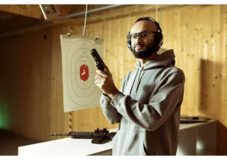 ROI: 6.37%

Why Miss Out on a Fantastic ROI? Get Your Green Card and Own This Vibrant Firearm Business for Only $1.8 mln!