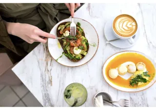 ROI: 53% - Looking for a Profitable Investment and a Pathway to a Green Card? Check Out This Breakfast Lunch Restaurant Offering a $299,000 Investment!