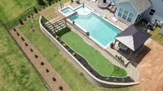 Types of Landscaping & Difference Between It and Design