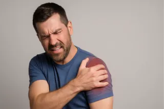 How We Help You Reclaim Strength and Confidence After Shoulder Pain