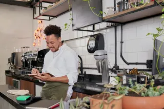 Online Ordering Systems: A Guide to Scaling Your Restaurant's Profitability