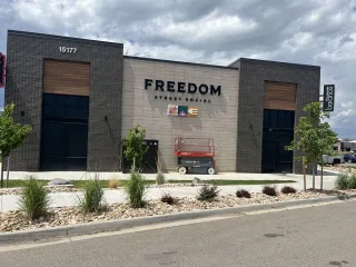 🍔Freedom Street Social: Arvada’s Epic Hangout Where Good Eats Meet Chill Vibes