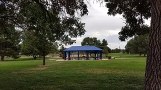 🌳Tennyson Knolls Park: Arvada’s Hidden Gem for Chill Days and Big Play Energy