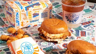 🐔 Crave-Worthy Chicken & Cool Vibes: Why Birdcall Arvada Is the Cluckin’ Best in Town 
