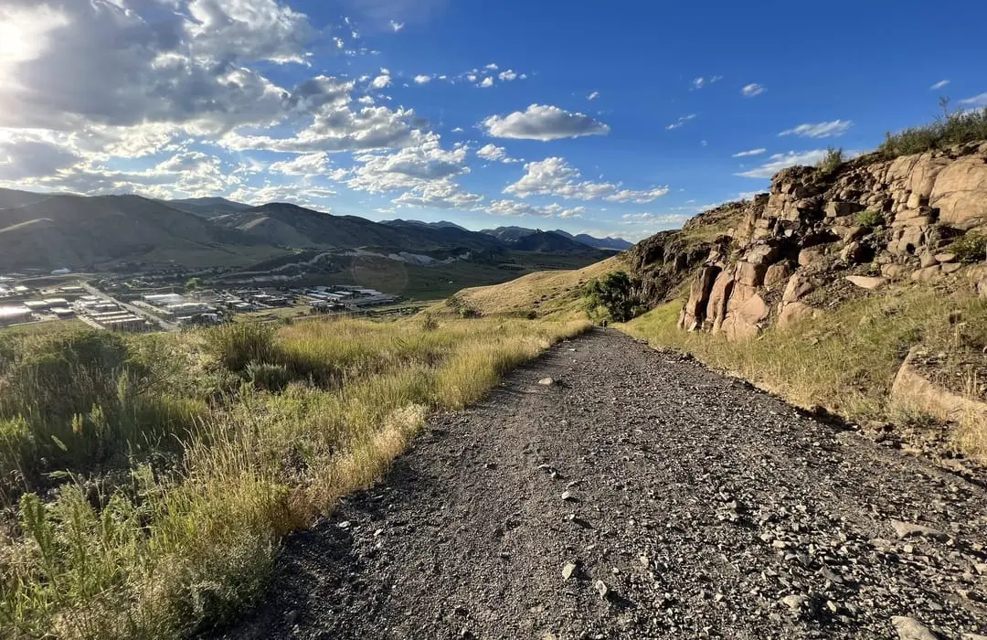 🚗Explore Arvada’s Rock Creek Trail: Your Ultimate Outdoor Escape (Arvada, CO – Mombie Down Fleet)