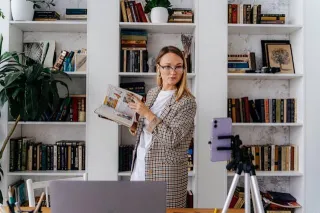 Influencer Marketing in 2024: The Growing Impact of Micro and Nano Influencers