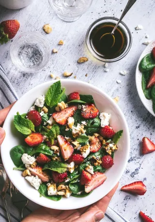 5 Daily Nutrition Habits of the Healthiest People on the Planet – Backed by Science
