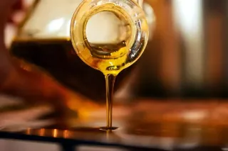 How to Properly Dispose of Used Cooking Oil Safely?