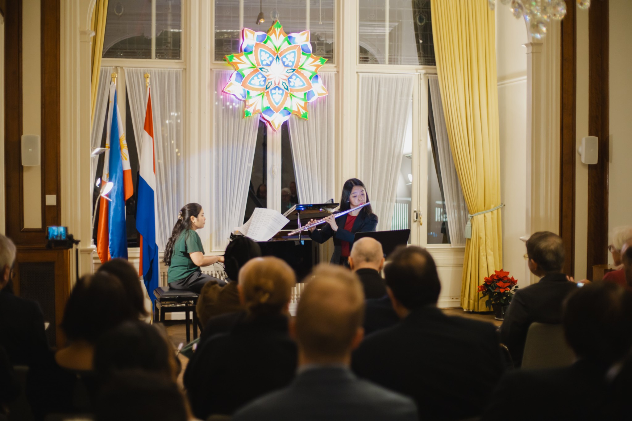 Filipina Musicians Ipinamalas Ang Himig Ng Paskong Pinoy Sa The Netherlands