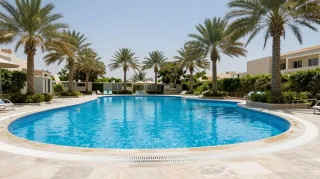 Dubai Pool Cleaning: Keep Your Oasis Sparkling!