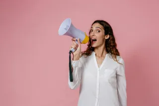 The Art of Selling Yourself: Overcoming The Fear of Self-Promotion