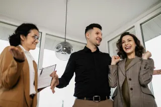 Onboarding Like a Pro: What Every Client Needs to Feel Safe & Seen