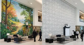 Comparing Hand-Painted Murals and Automated Wall Printing for High-Traffic Commercial Lobby Refreshes