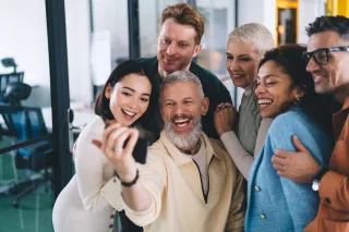 Management by Fun: Mit Freude führen und den Arbeitsalltag transformieren
