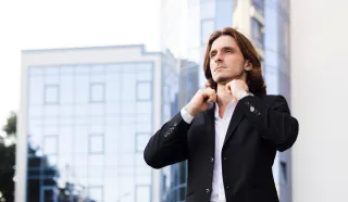 Wealthy People's Mindset: How to Think Like Abundant Individuals and Align Your Finances with Success