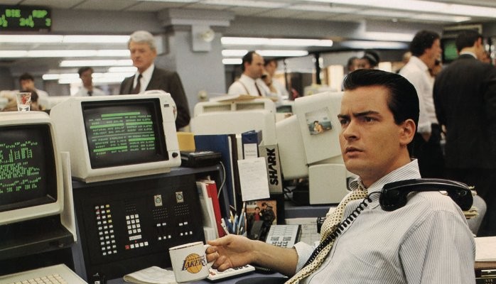 The Death of Cold Knocking: Signal-Based Selling in 2026