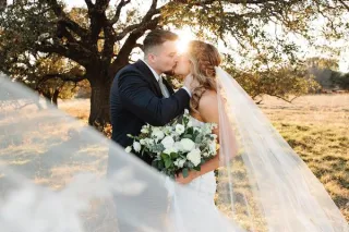 From Overwhelmed to Overjoyed: A Wedding Day That Feels Like You