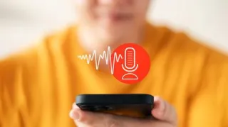 Maximizing Business Efficiency with 24/7 AI Voice Assistants