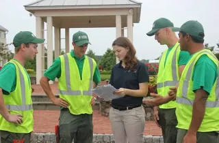 Getting Your Hands Dirty: Managing Landscaping Employees Like a Boss