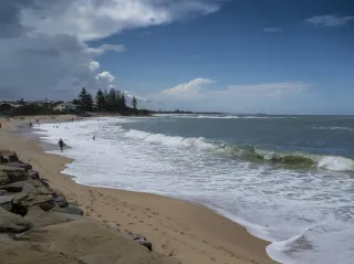 Beach Safety in Australia: What Every International Student Needs to Know