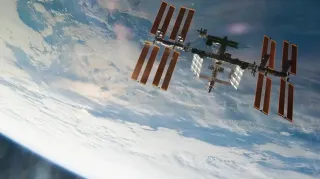 NASA y SpaceX se alían para el épico final de la Estación Espacial Internacional en 2030