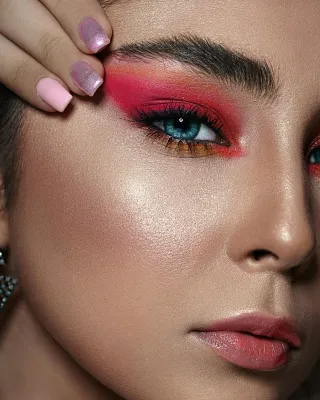 5 Quick and Easy Makeup Tips for a Flawless Look Every Day