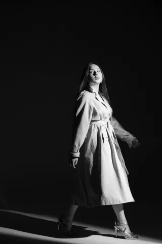 From Casual to Classy: How to Style Your Outfit with an Elegant Touch