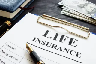 Understanding Whole Life Insurance: Protection and Wealth Accumulation