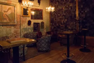 🍸Secrets, Sips & Speakeasy Vibes: Welcome to The Other Room in Lincoln