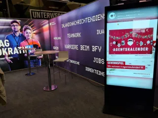TOUCHwall im Auftrag der Demokratie – für den Verfassungsschutz