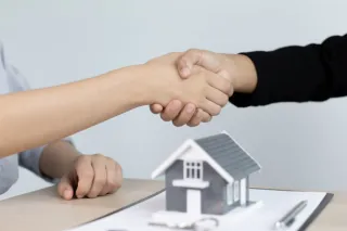 A Relationship That Lasts How KPZ Finance and Mandi Krpez Support You Beyond Settlement