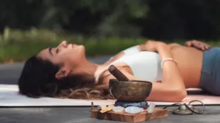 8 easy techniques you can do at home to unblock your chakras