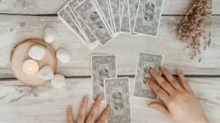How accurate is tarot reading?