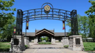 Grand Rapids Holiday Magic: A Neighborhood Spotlight